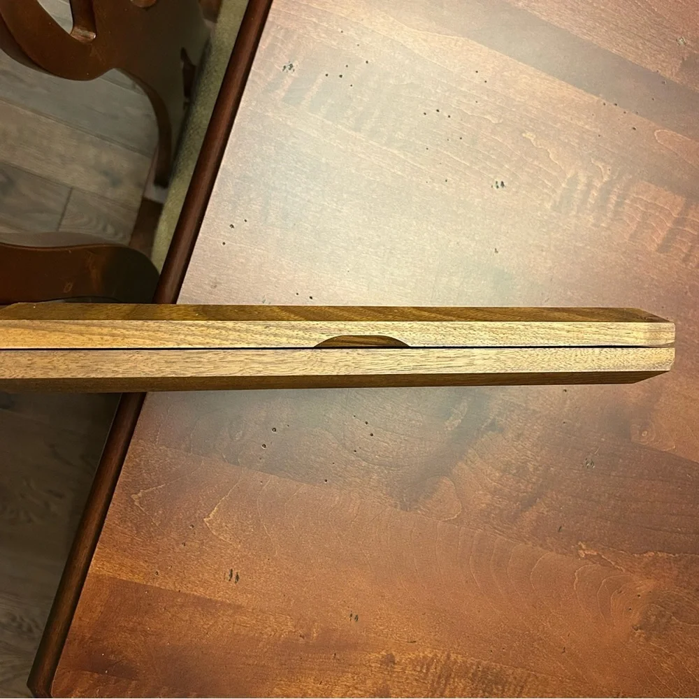 Oneida Will O' Wisp Two Piece Carving Set in walnut wood box